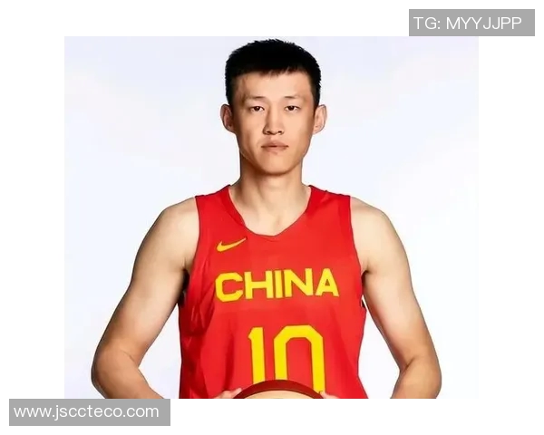 周鹏：从篮球场上的拼搏到生活中的坚韧，见证梦想与奋斗的交织之路